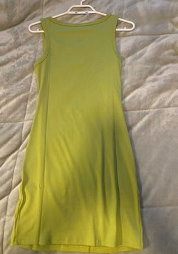 Green Size 8 Cocktail Dress on Queenly