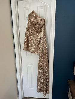 Gold Size 6 Cocktail Dress on Queenly