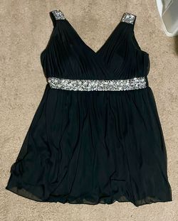 Black Size 28 Ball gown on Queenly