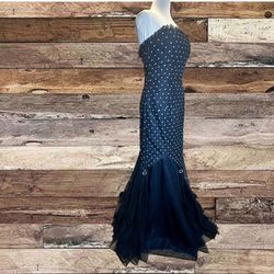 Mon Cheri Black Size 10 Vintage Flare Mermaid Dress on Queenly