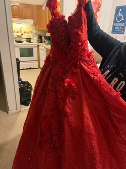 Red Size 12 Ball gown on Queenly