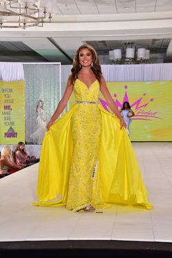 Johnathan Kayne Yellow Size 0 Free Shipping Pageant Train Dress on Queenly