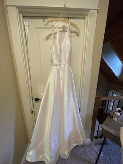 Alyce Paris White Size 0 Free Shipping Pageant Ball gown on Queenly