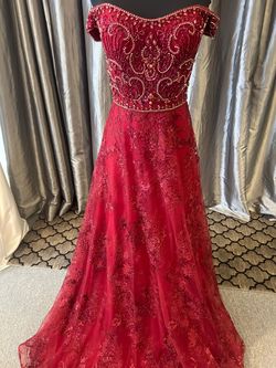 Red Size 6 A-line Dress on Queenly