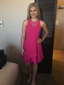 Pink Size 6 Cocktail Dress on Queenly