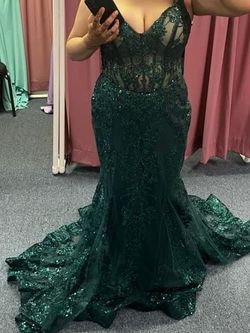 Green Size 14 Mermaid Dress on Queenly