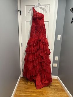 Sheri Hill Red Size 2 Strapless Train Dress on Queenly