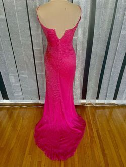 Pink Size 6 Straight Dress on Queenly