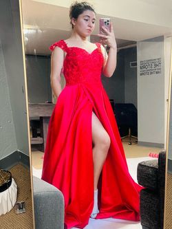 Red Size 10 Ball gown on Queenly