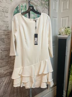 Halston Heritage White Size 10 Cap Sleeve Cocktail Dress on Queenly
