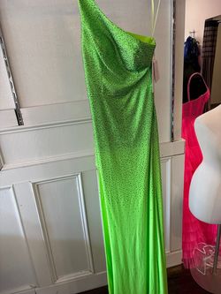 Green Size 2 Mermaid Dress on Queenly