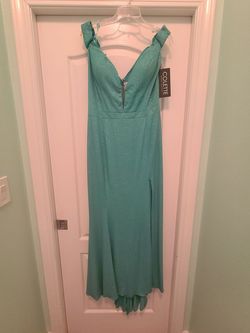 Colette Green Size 14 Train Straight Dress on Queenly
