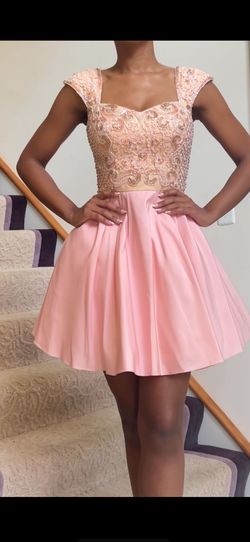 Sherri Hill Pink Size 4 Flare Cap Sleeve Cocktail Dress on Queenly