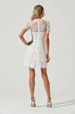 Style 1-2526007962-74 ASTR White Size 4 Sheer High Neck Bachelorette Lace Cocktail Dress on Queenly