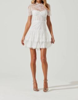 Style 1-2526007962-74 ASTR White Size 4 Sheer High Neck Bachelorette Lace Cocktail Dress on Queenly