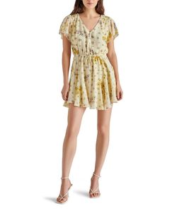 Style 1-896643826-74 STEVE MADDEN Yellow Size 4 Polyester V Neck Cocktail Dress on Queenly