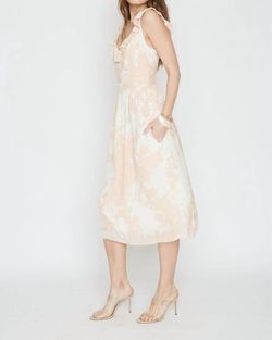 Style 1-1807493805-74 CABALLERO Nude Size 4 Free Shipping V Neck 1-1807493805-74 Cocktail Dress on Queenly