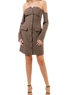 Style 1-2558762417-74 Fore Collection Brown Size 4 1-2558762417-74 Sleeves Cocktail Dress on Queenly