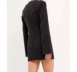 Style 1-3595633674-149 2.7 AUGUST APPAREL Black Size 12 Plus Size Fitted Sleeves Cocktail Dress on Queenly