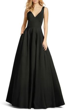 Mac Duggal Black Size 12 Plus Size Pockets Ball gown on Queenly