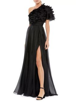 Mac Duggal Black Tie Size 6 Mini Side slit Dress on Queenly