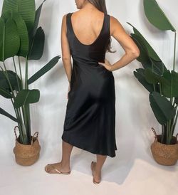 Style 1-3153682466-74 KLd. Signature Black Size 4 Polyester Spandex Cocktail Dress on Queenly