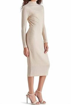 Style 1-2993160536-74 STEVE MADDEN Nude Size 4 Free Shipping Cocktail Dress on Queenly