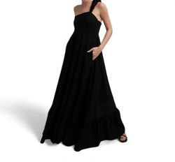 Style 1-125807176-70 The Femm Black Size 0 Free Shipping One Shoulder Ball gown on Queenly