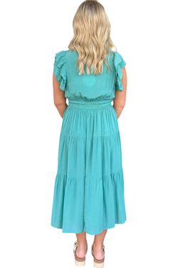 Style 1-3616925179-74 umgee Green Size 4 Free Shipping Sleeves V Neck Cocktail Dress on Queenly