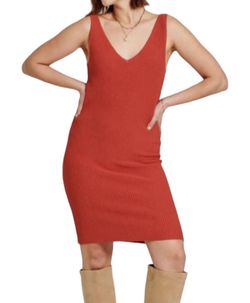 Style 1-287228118-892 Another Love Red Size 8 Fitted V Neck Cocktail Dress on Queenly