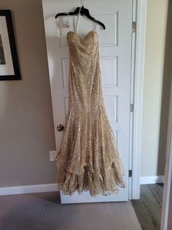 Elle Wilde Gold Size 2 Floor Length Ellie Wilde Train Padded Mermaid Dress on Queenly