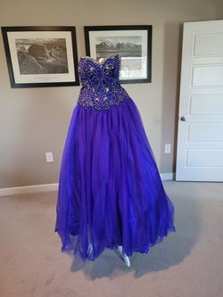 Alyce Paris Blue Size 2 Tulle Corset Shiny Jewelled Ball gown on Queenly