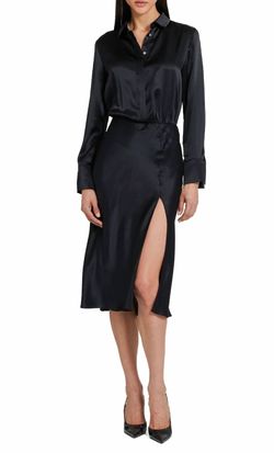 Style 1-2370056630-149 Amanda Uprichard Black Size 12 Plus Size Side Slit Cocktail Dress on Queenly