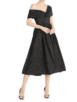 Style 1-2558448690-238 Monique Lhuillier Black Size 12 One Shoulder Polyester Plus Size Cocktail Dress on Queenly