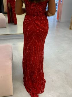Style 11236 Ashley Lauren Red Size 6 Pageant Side slit Dress on Queenly
