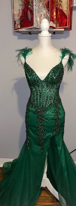 Jovani Green Size 0 Plunge Jersey Mermaid Dress on Queenly