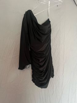 Black Size 8 Cocktail Dress on Queenly