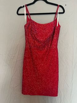 Amarra Red Size 2 Mini Square Neck Cocktail Dress on Queenly