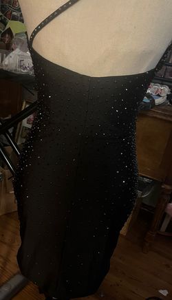 Jovani Black Size 2 Mini Cocktail Dress on Queenly