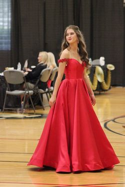 Ellie Wilde Red Size 0 Ball gown on Queenly