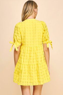 Style 1-545626443-149 PINCH Yellow Size 12 Free Shipping Plus Size Cocktail Dress on Queenly