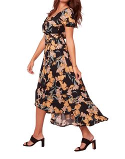 Style 1-669430098-74 band of the free Black Size 4 V Neck Floral Straight Dress on Queenly