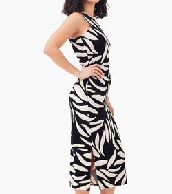 Style 1-4233180790-74 Nic + Zoe Black Size 4 Spandex Jersey Straight Cocktail Dress on Queenly