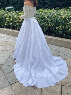 White Size 4 Ball gown on Queenly