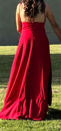 Red Size 6 Side slit Dress on Queenly