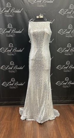 Silver Size 6 Mermaid Dress on Queenly