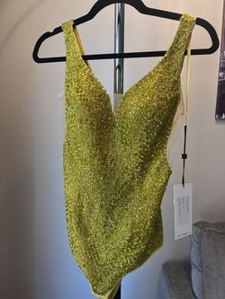 Ashley Lauren Yellow Size 2 Plunge Straight Jumpsuit Dress on Queenly