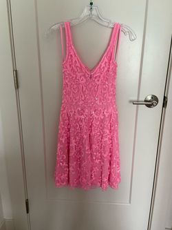 Ashley Lauren Pink Size 0 Jersey Swoop Cocktail Dress on Queenly