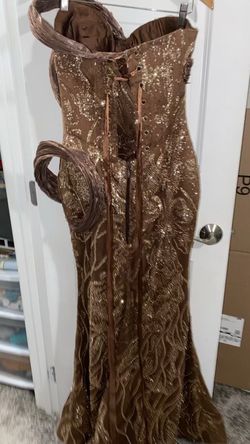 Brown Size 4 Mermaid Dress on Queenly