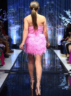 Style 8159 Marc Defang Pink Size 6 Plunge Feather Cocktail Dress on Queenly